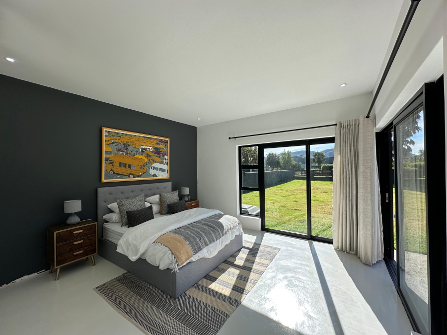 4 Bedroom Property for Sale in The Islands Estates North West